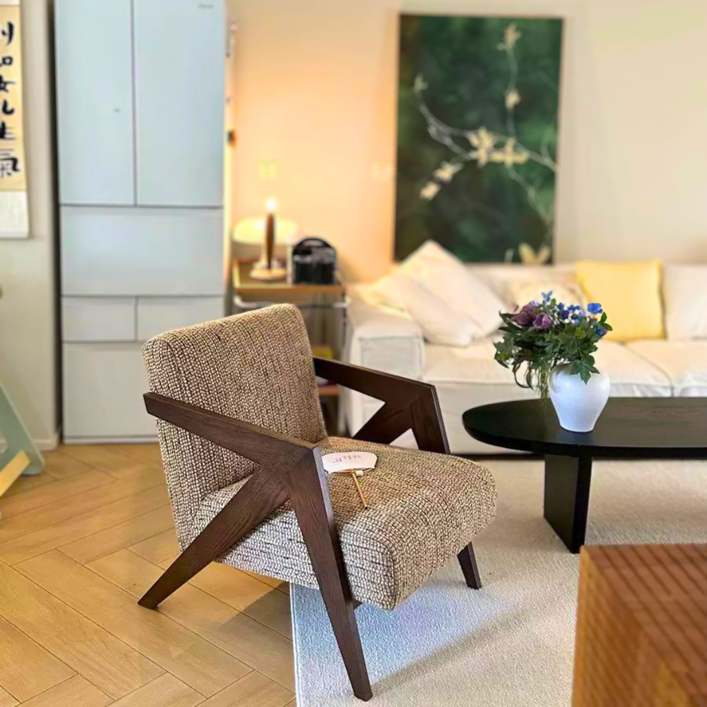 'Forma' Commercial Reception Chair | Mid-Century Timber Lounge