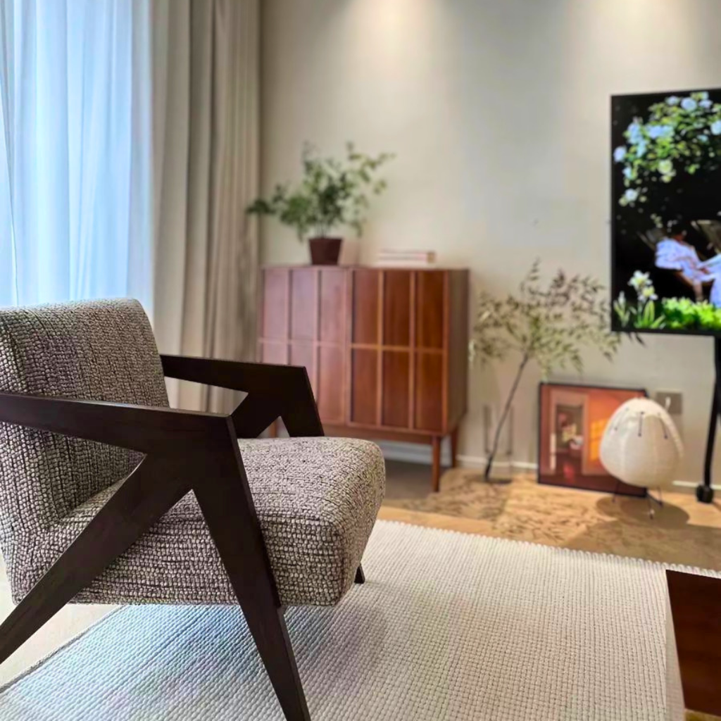 'Forma' Commercial Reception Chair | Mid-Century Timber Lounge